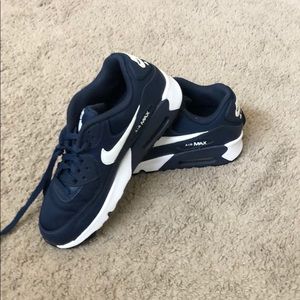 Nike Air Max size 6.5 youth